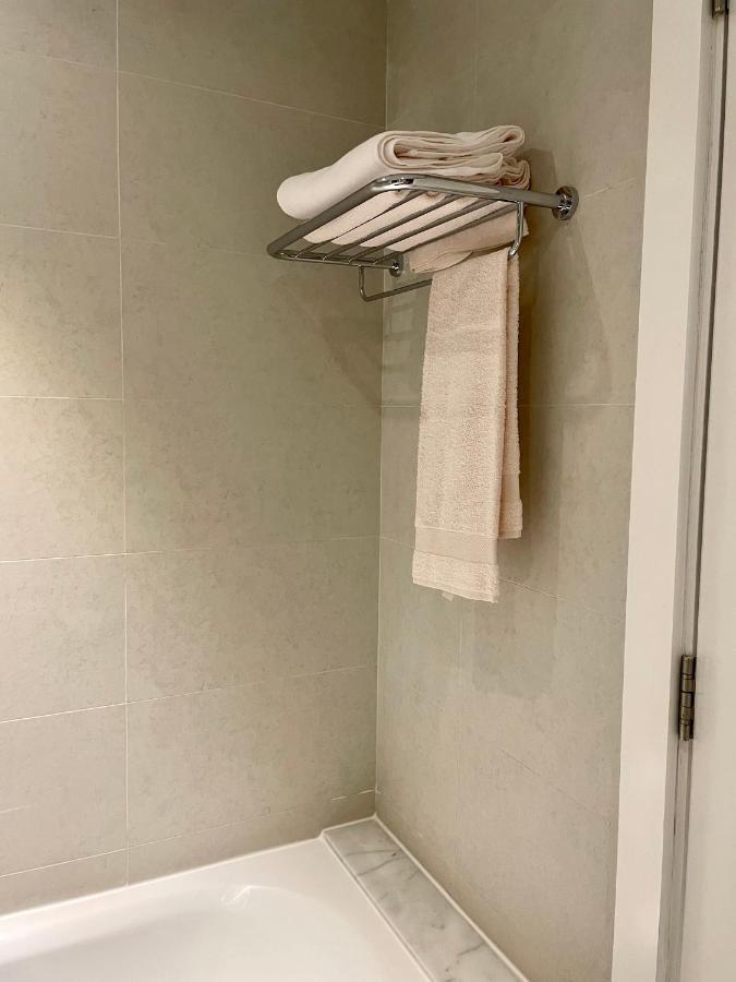 Luxury Aparthotel Prive Dubai Exteriör bild
