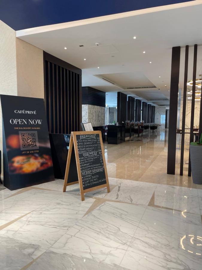 Luxury Aparthotel Prive Dubai Exteriör bild