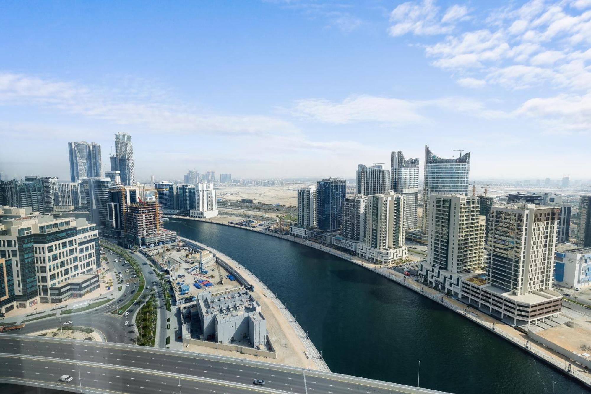 Luxury Aparthotel Prive Dubai Exteriör bild