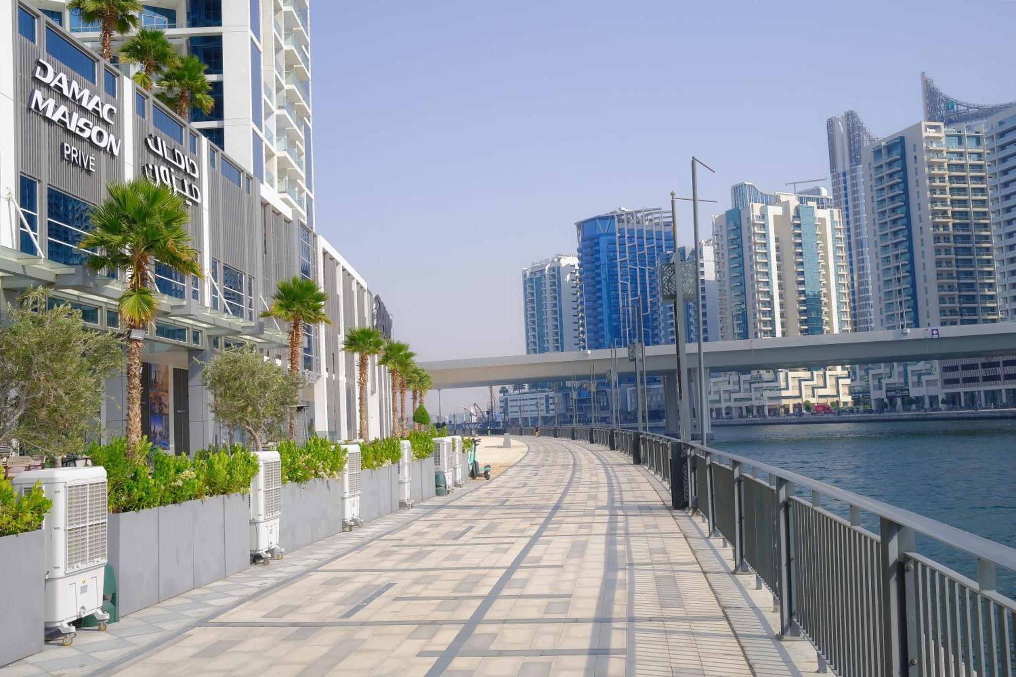 Luxury Aparthotel Prive Dubai Exteriör bild